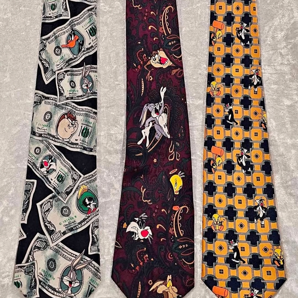Warner Bros. Themed Tie Set - Black, Burgundy, Yellow